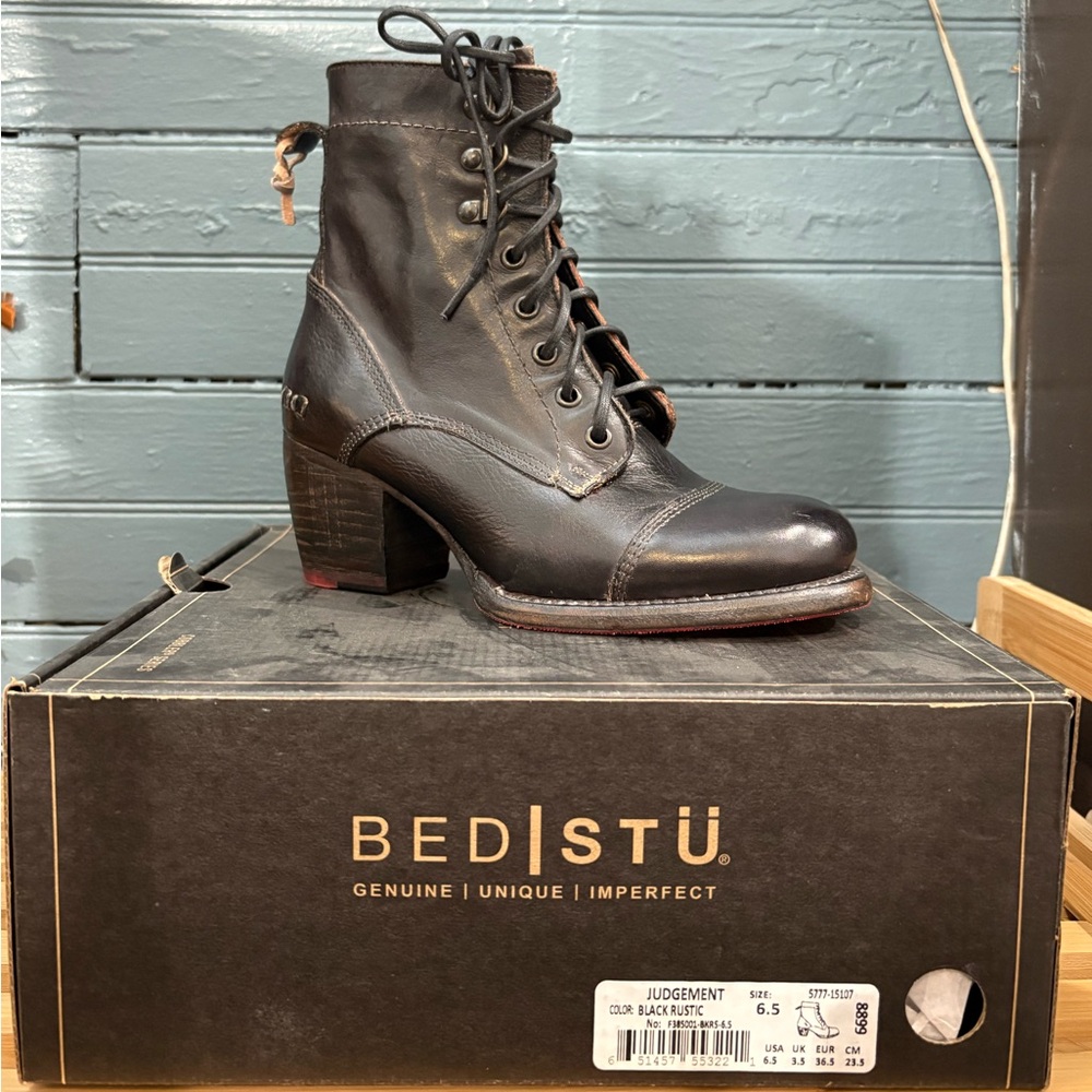 BED|STU Black Ankle Boots with Lace-Up Design - Picture 6 of 8
